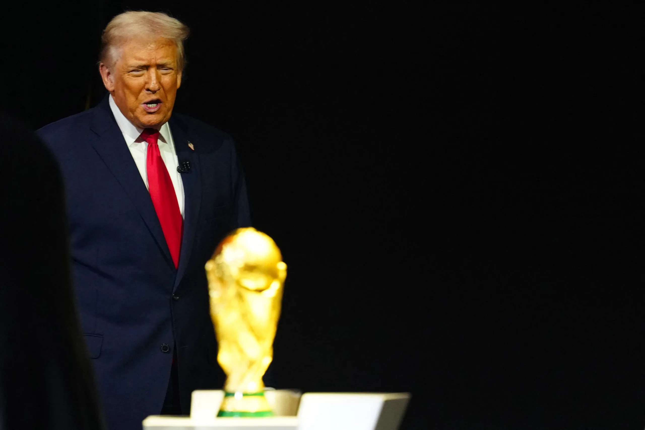 ausencia-de-trump-na-estreia-dos-eua-na-copa-gera-criticas-e-debate-nas-redes-sociais