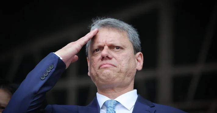tce-aprova-contas-de-tarcisio,-mas-relator-cita-‘orcamento-paralelo’-de-isencoes-fiscais