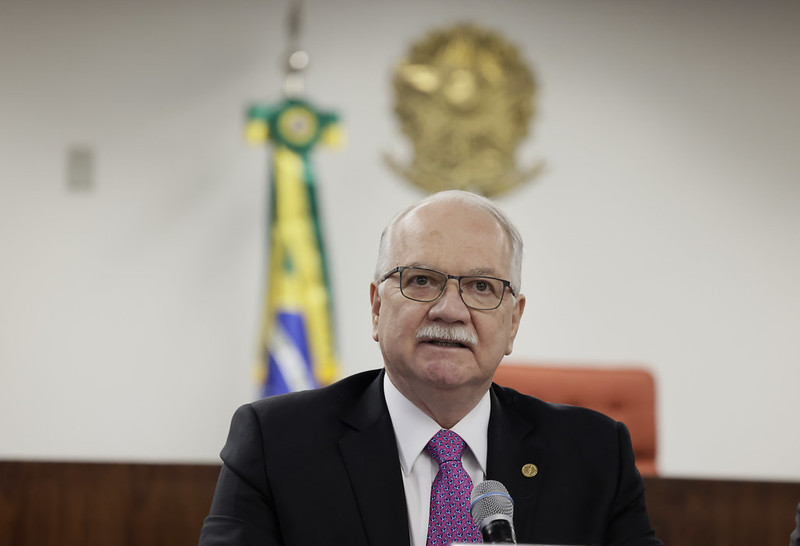 e-fundamental-exigir-responsabilidade-das-plataformas-digitais,-aponta-fachin