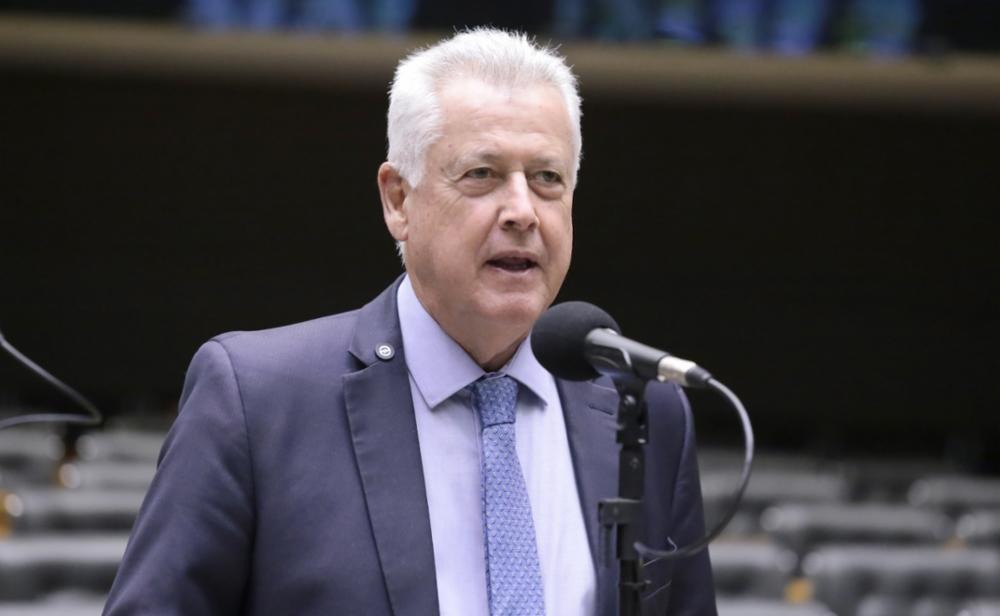 deputado-autor-de-requerimento-por-cpi-do-master-cobra-inquerito-parlamentar-‘doa-a-quem-doer’