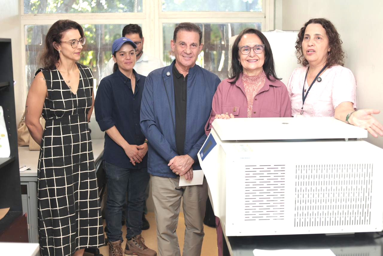vanderlan-cardoso-destina-r$-7,4-milhoes-para-pesquisas-da-ufg