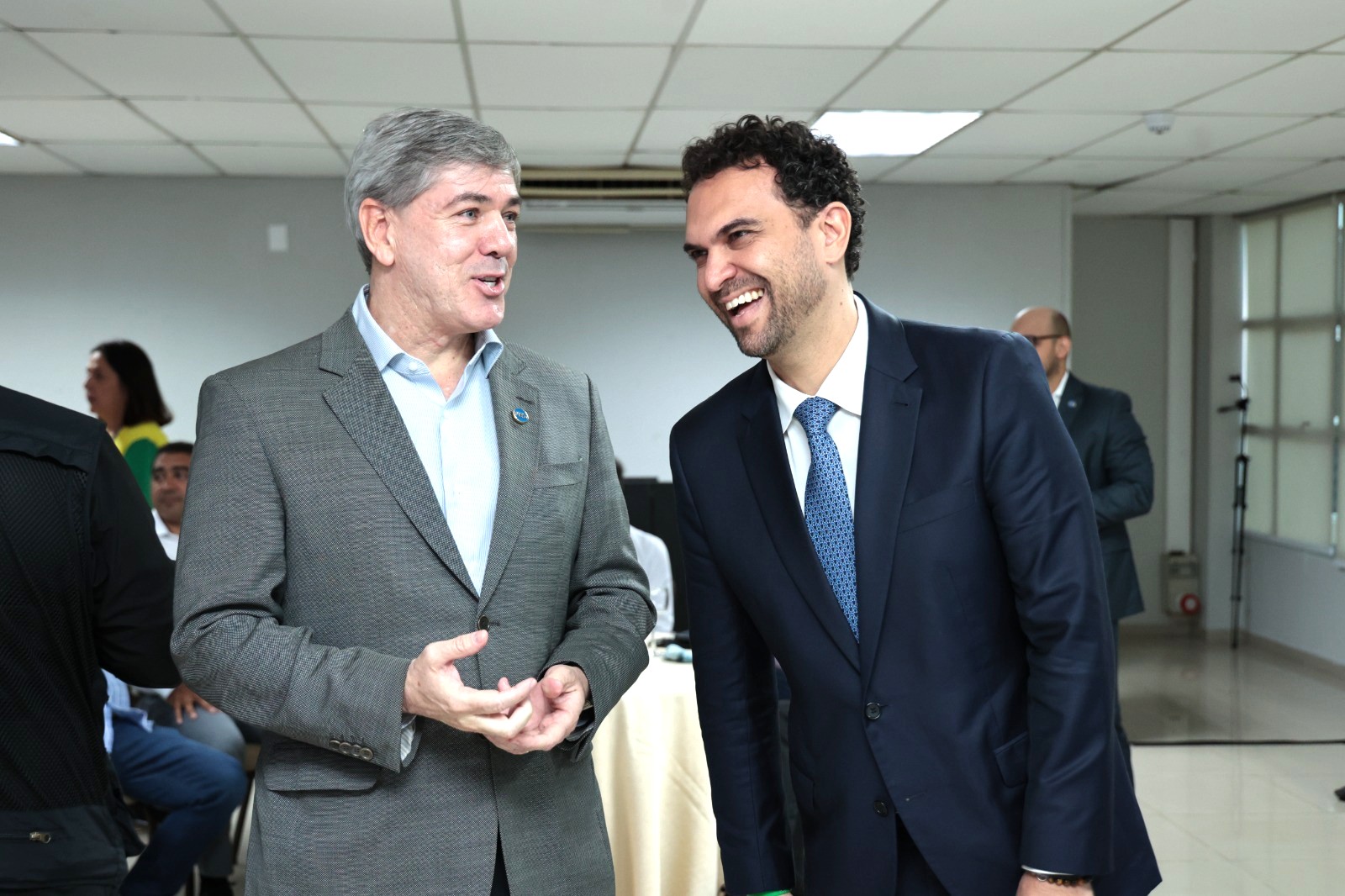 fieg-promove-debate-sobre-tendencias-politicas-e-economicas-com-felipe-nunes