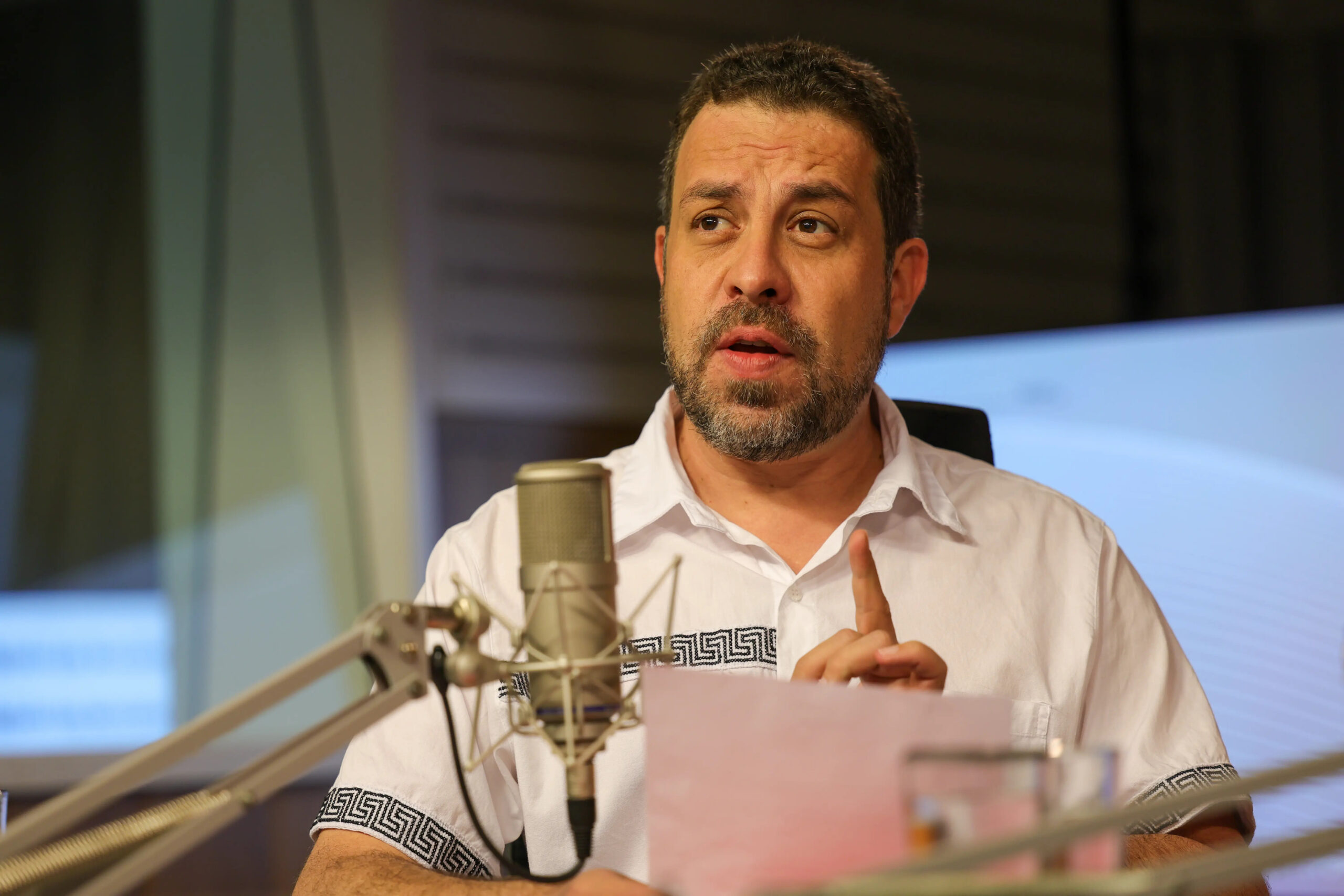 boulos-critica-tabata-apos-video-sobre-projetos-aprovados-na-camara