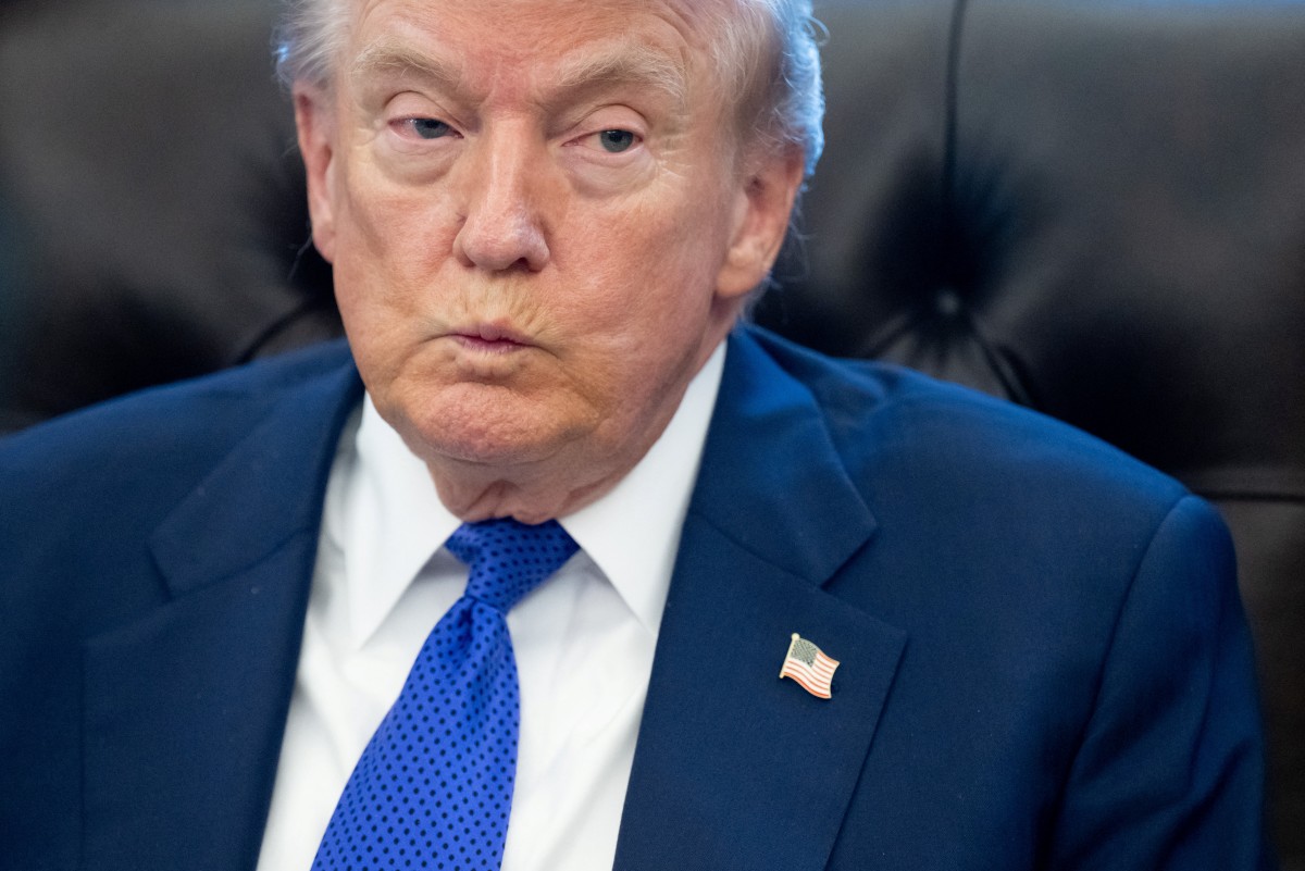 trump-posta-videos-de-bombardeios-na-truth-e-renova-ameaca-contra-o-ira