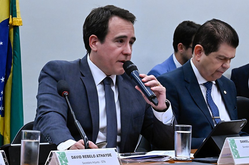tesouro-aponta-resiliencia-economica-e-meta-de-reducao-da-divida