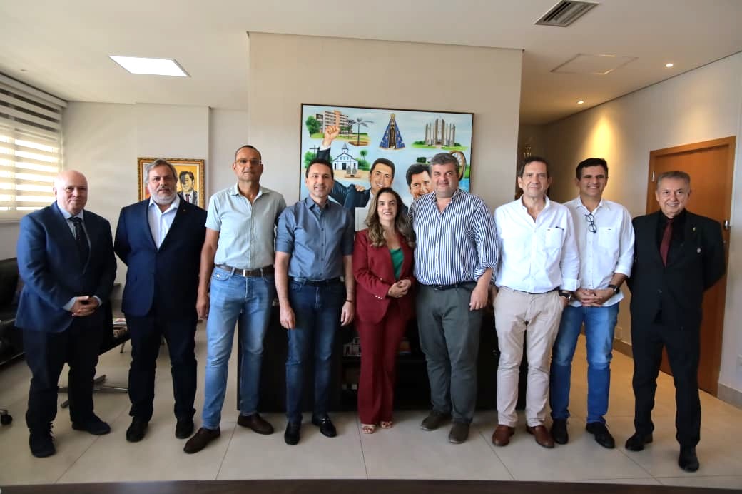 aparecida-alinha-relacoes-com-portugal-e-abre-dialogo-para-investimentos