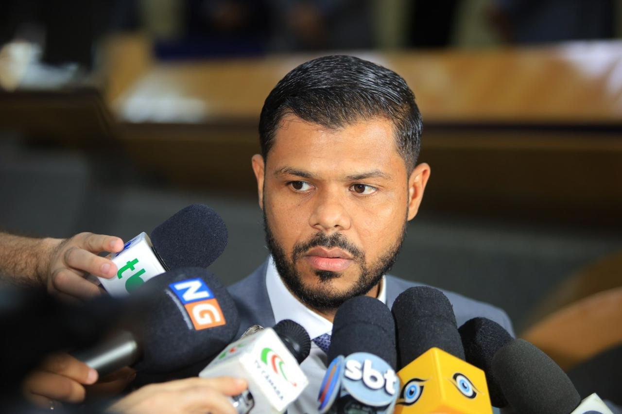lei-de-policarpo-fortalece-apoio-a-eventos-e-incentivo-ao-futebol-goianiense