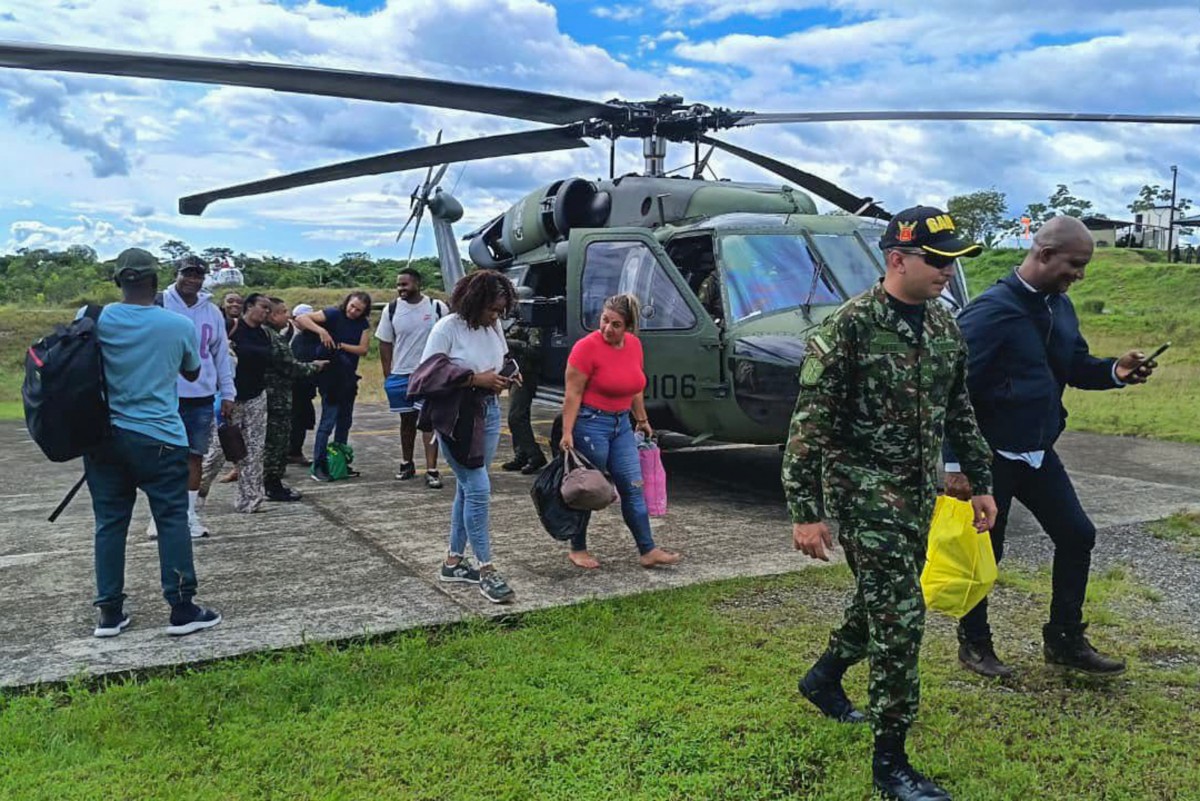exercito-liberta-39-sequestrados-por-guerrilha-eln-na-colombia;-2-militares-morrem