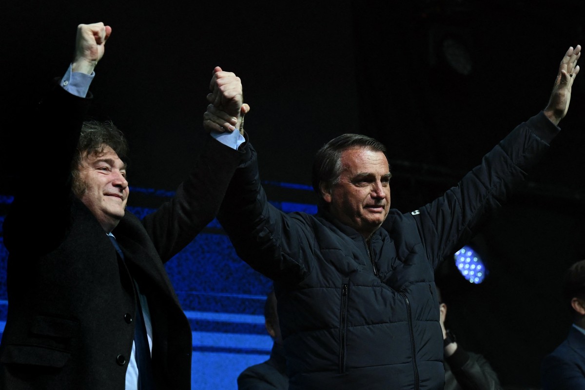 defesa-de-bolsonaro-pede-visita-de-milei-na-prisao-domiciliar