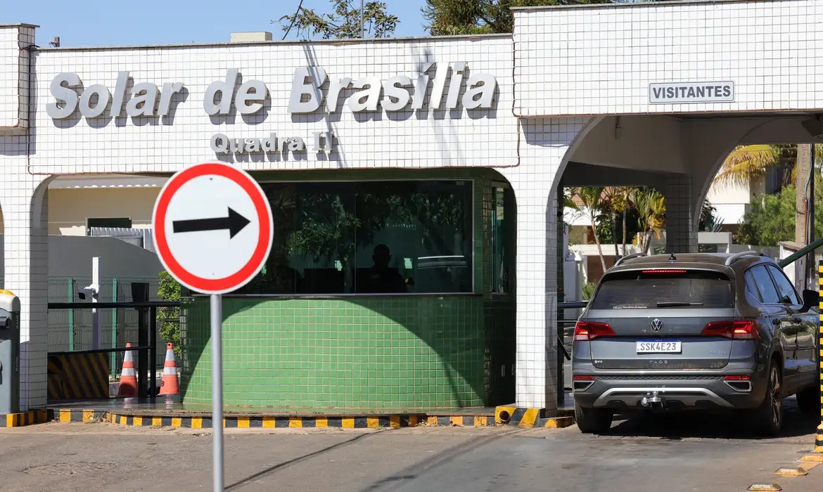bolsonaro-recorre-ao-stf-contra-restricao-de-visitas