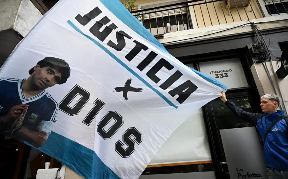 maradona-comia-pouco-e-ficava-prostrado-na-cama,-revela-cuidador-em-julgamento