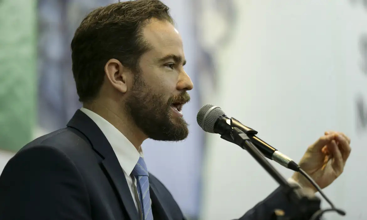 durigan:-desde-24-resultado-do-governo-nao-e-responsavel-por-endividamento,-e-sim-taxa-de-juros