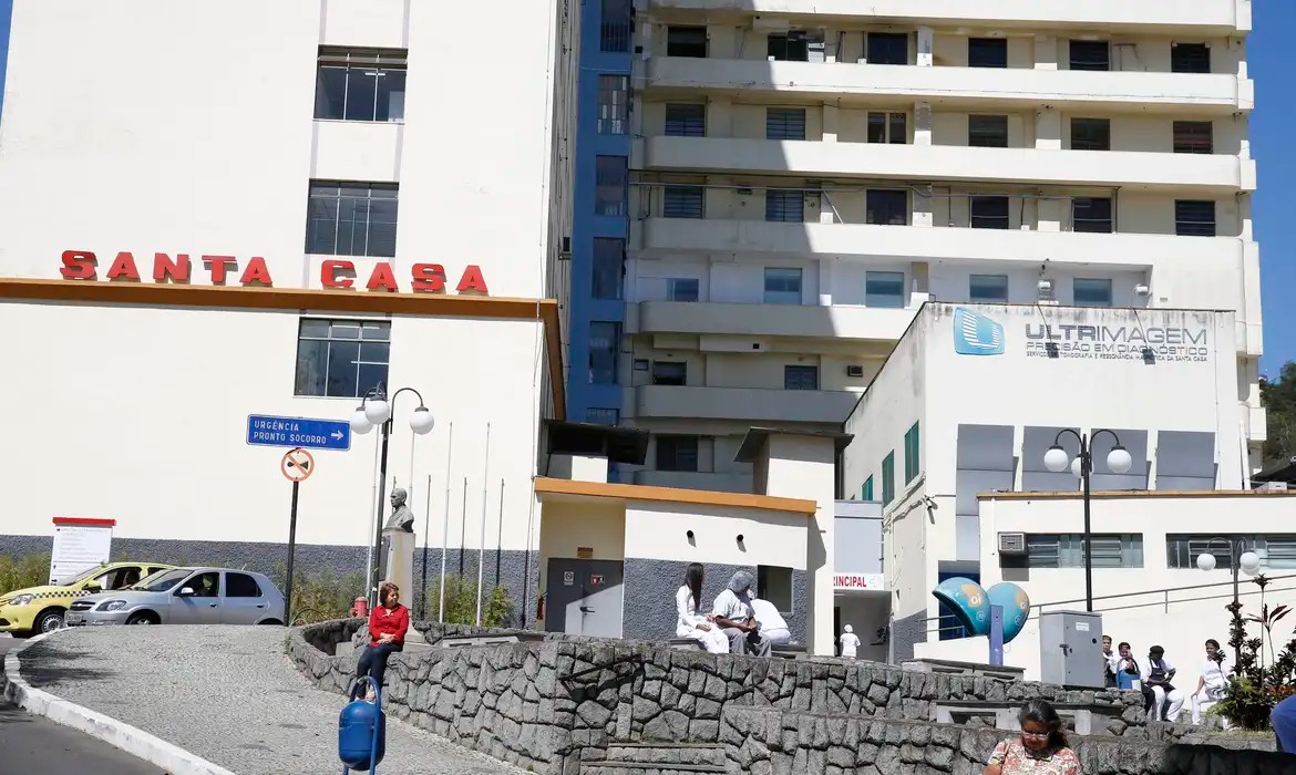 lei-prorroga-uso-do-fgts-em-hospitais-filantropicos-do-sus