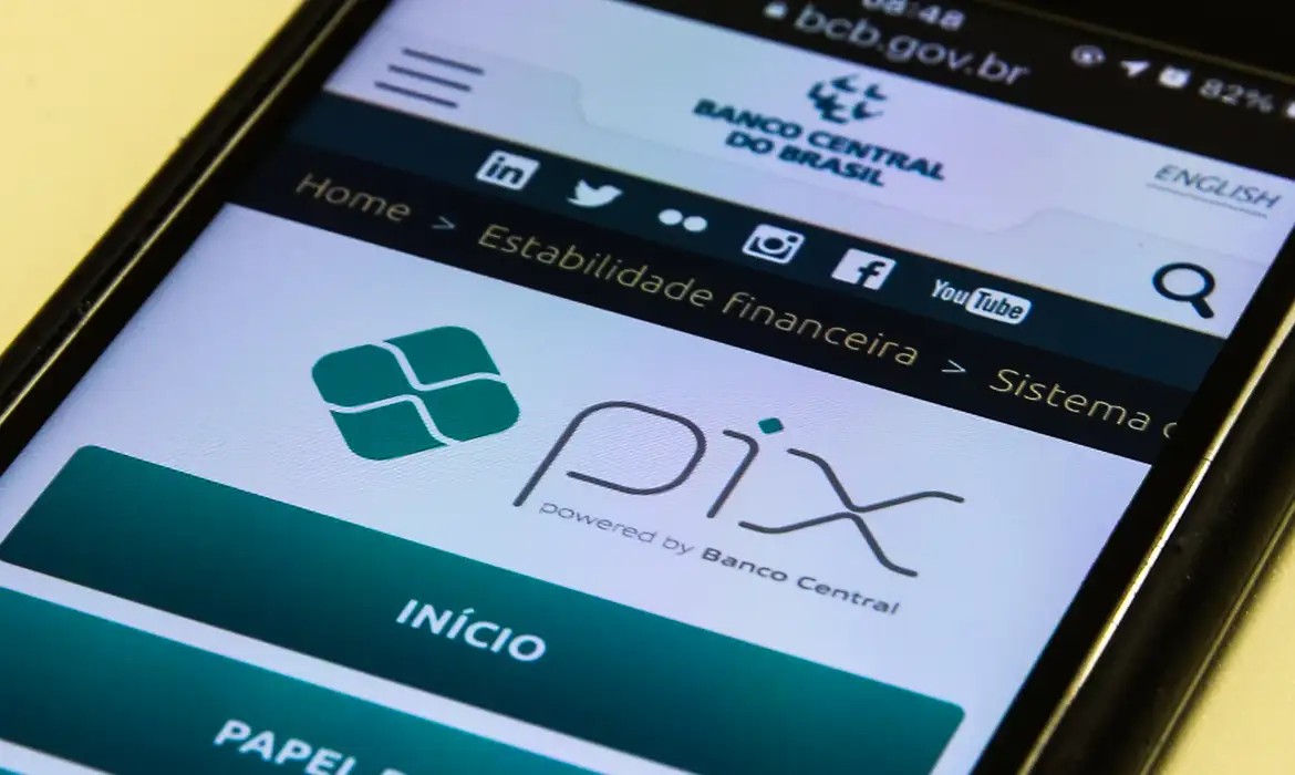 pix-ganha-espaco-em-bares-e-restaurantes-e-chega-a-20,5%