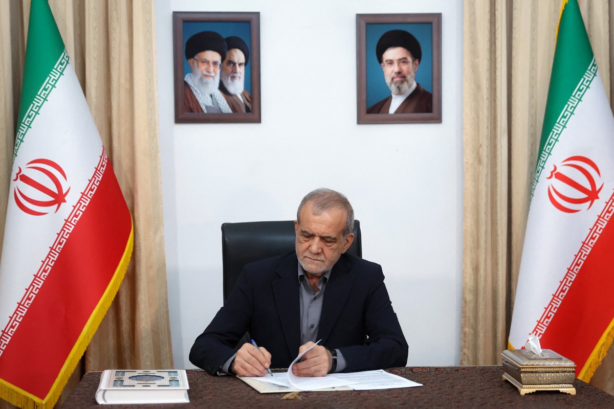 iranianos-apoiarao-“ate-o-fim”-qualquer-decisao-que-a-lideranca-tomar,-diz-pezeshkian