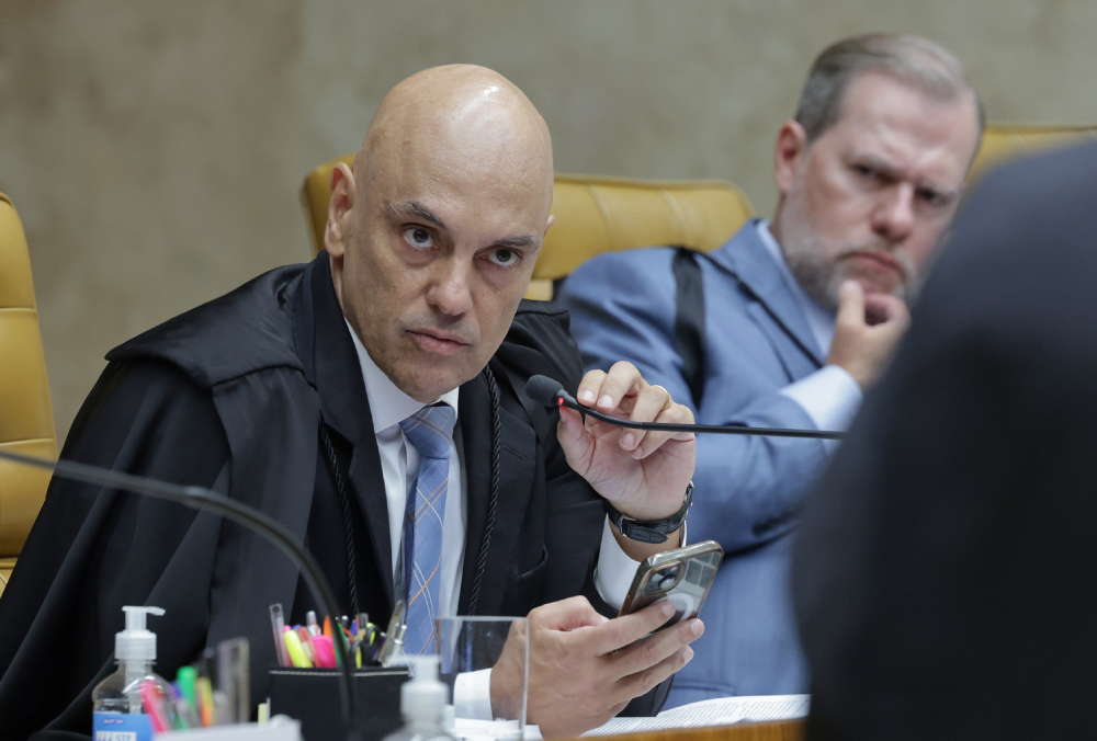 moraes-autoriza-ex-ministro-paulo-sergio-nogueira-a-fazer-curso-superior-em-ead