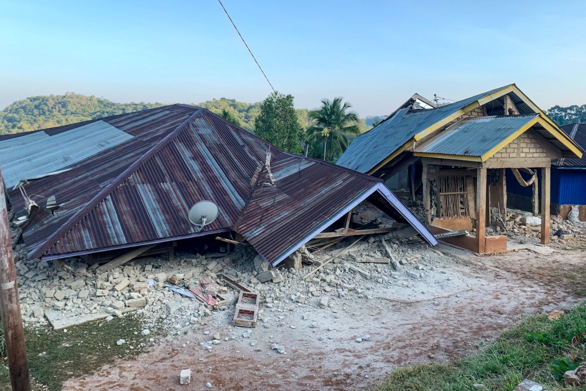 terremoto-de-magnitude-7,7-atinge-indonesia
