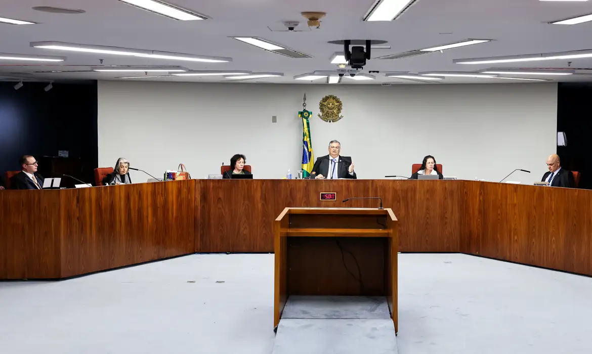 dino-e-moraes-defendem-rediscussao-sobre-diploma-de-jornalista