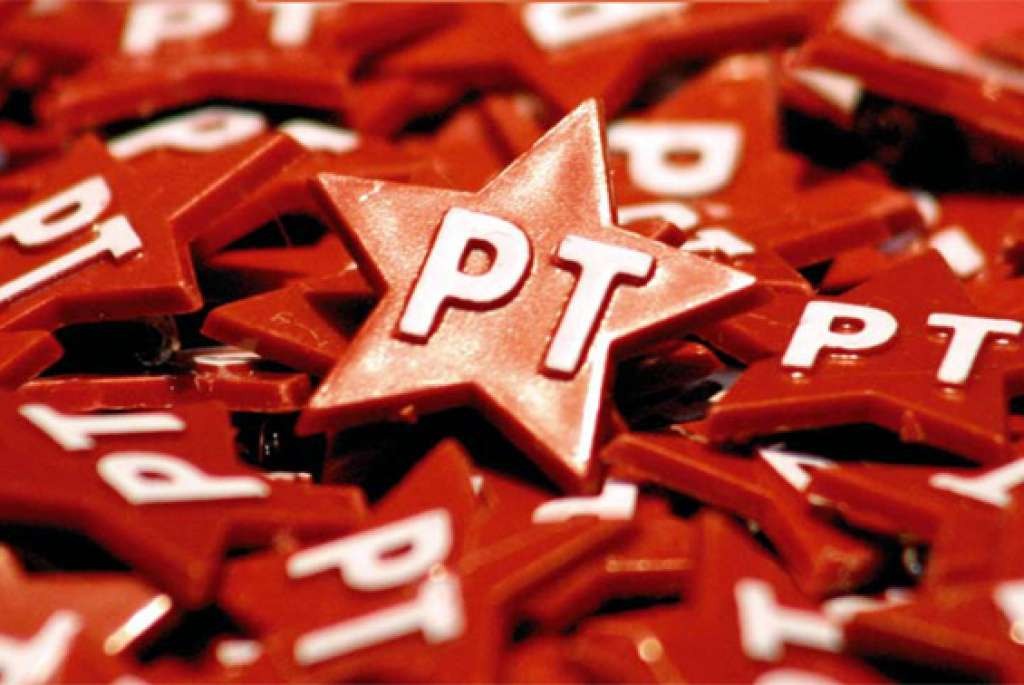 pt-desiste-de-acao-no-tse-para-ampliar-fundo-eleitoral-e-destrava-r$-2,3-bilhoes