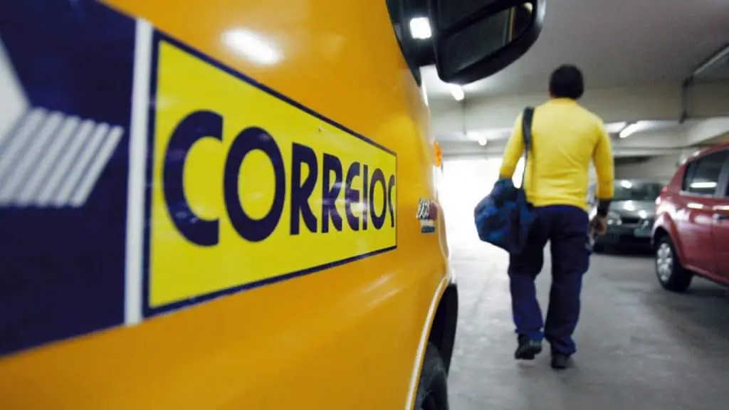 correios-lancam-entrega-terrestre-de-compras-do-paraguai-no-brasil
