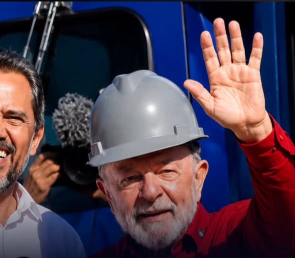 lula-aparece-com-cinco-dedos-em-video-de-campanha-e-justica-eleitoral-cobra-explicacoes