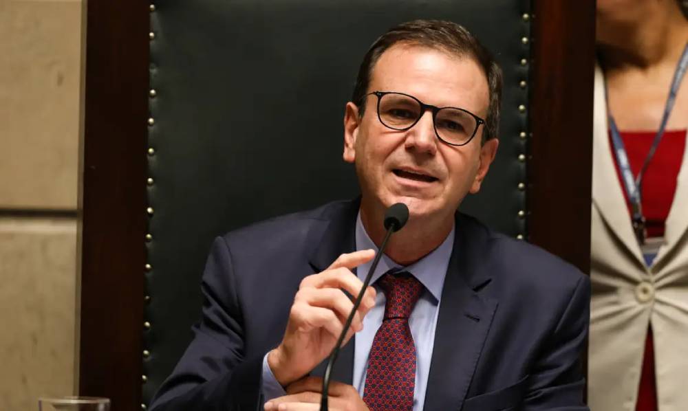 datafolha/rj:-no-1o-turno,-paes-lidera-com-41%;-ruas-tem-19%-e-garotinho,-9%