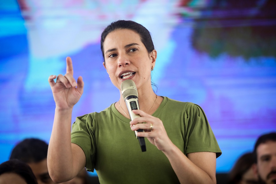 raquel-lyra-tem-47%-em-pernambuco,-contra-40%-de-joao-campos,-diz-datafolha