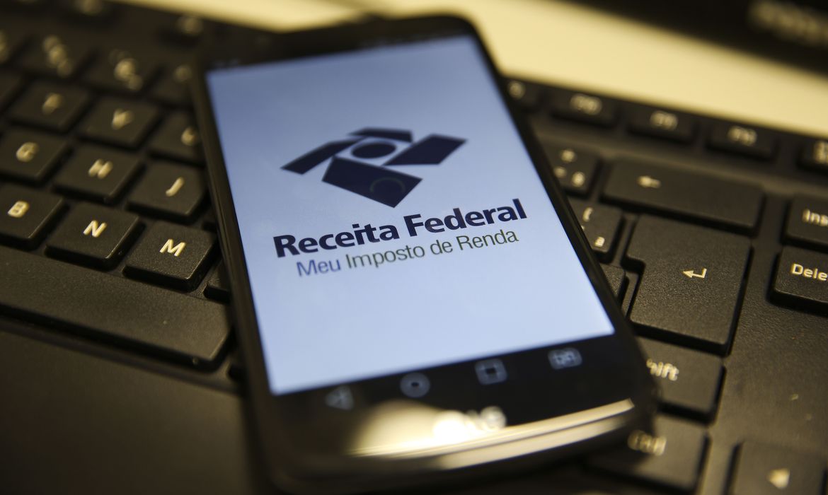 receita-abre-consulta-ao-quarto-lote-de-restituicao-do-irpf-2026