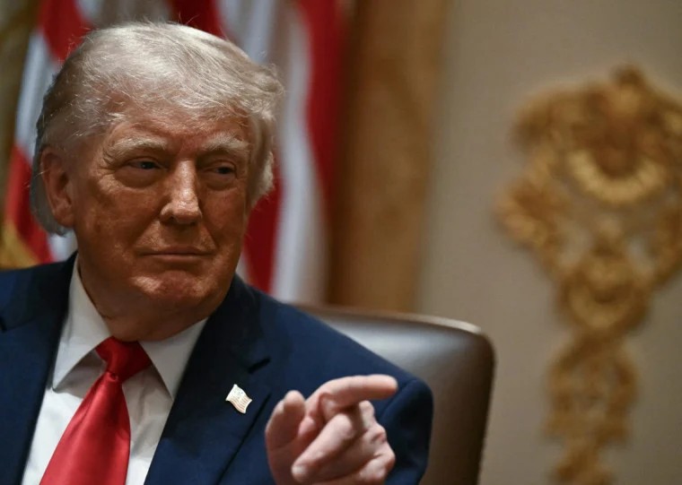 juiza-revoga-politica-de-trump-que-barrava-vistos-de-imigracao-de-75-paises