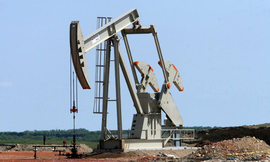 preco-do-petroleo-recua-em-meio-a-novas-sancoes-contra-ira