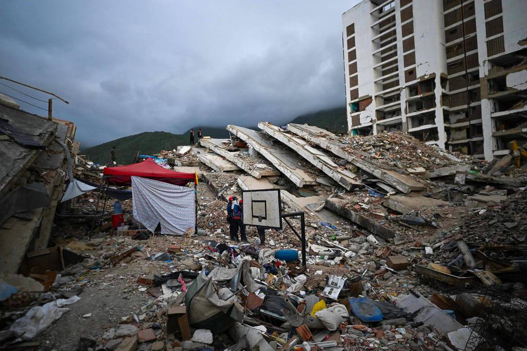 venezuela-reporta-mais-de-6,5-mil-mortos-apos-terremotos