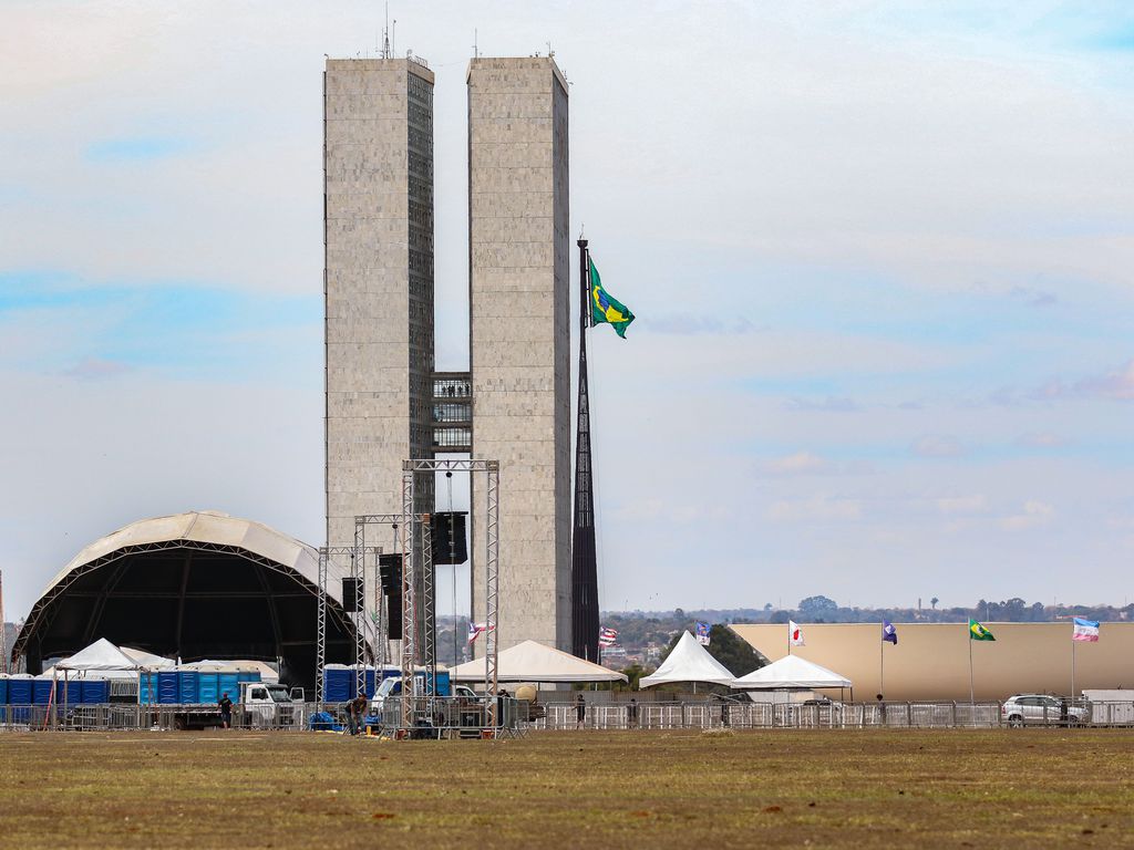 cada-cadeira-no-senado-rende-r$-9,1-milhoes-do-fundo-eleitoral-aos-partidos-em-2026