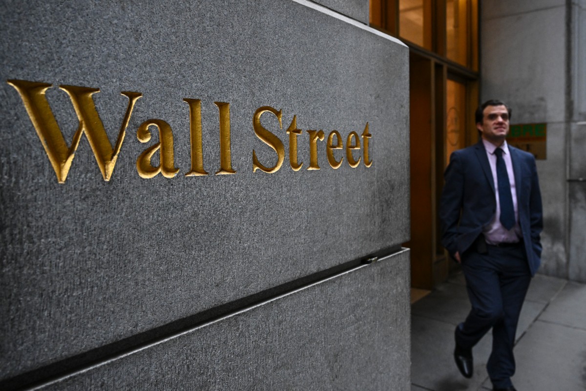 wall-street-fecha-em-alta