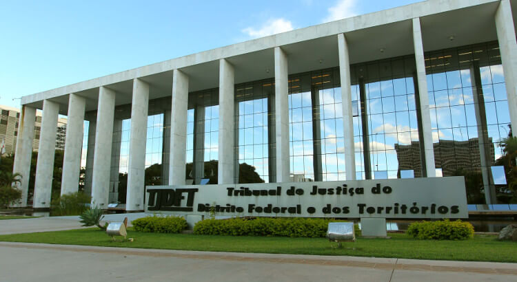 tjdft-manda-master-prev-indenizar-aposentada-por-descontos-indevidos