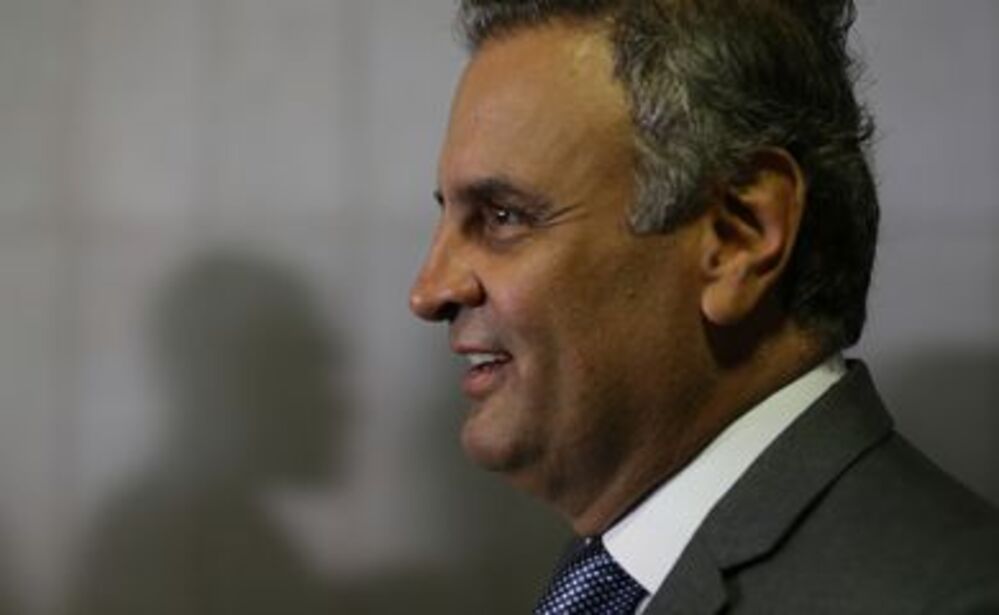 aecio-retoma-conversas-para-disputa-ao-senado-de-minas-gerais-apos-apelo-de-pdt-e-psdb