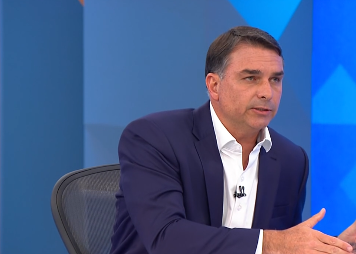 flavio-bolsonaro-promete-respeitar-resultado-das-urnas