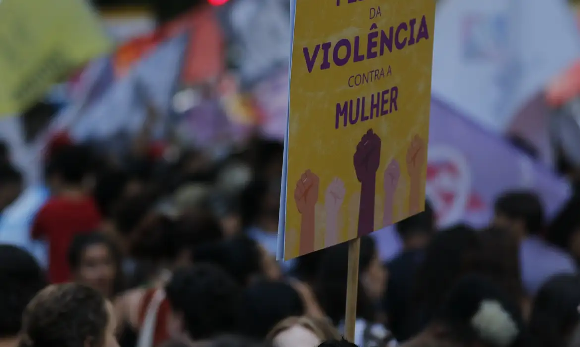 governo-capacita-7,5-mil-agentes-no-combate-a-violencia-contra-a-mulher
