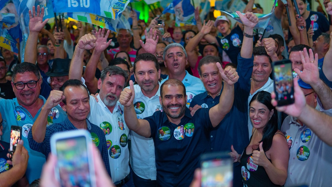 lucas-vergilio-reune-daniel-vilela-e-liderancas-no-lancamento-de-sua-campanha-em-aparecida