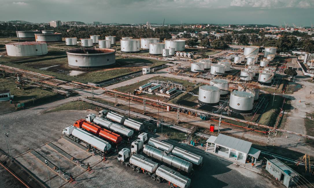 rio-pede-a-uniao-desapropriacao-da-refinaria-de-manguinhos,-da-refi