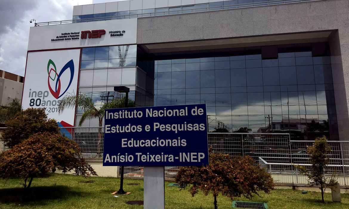 cartoes-do-enamed-e-do-revalida-ja-podem-ser-consultados