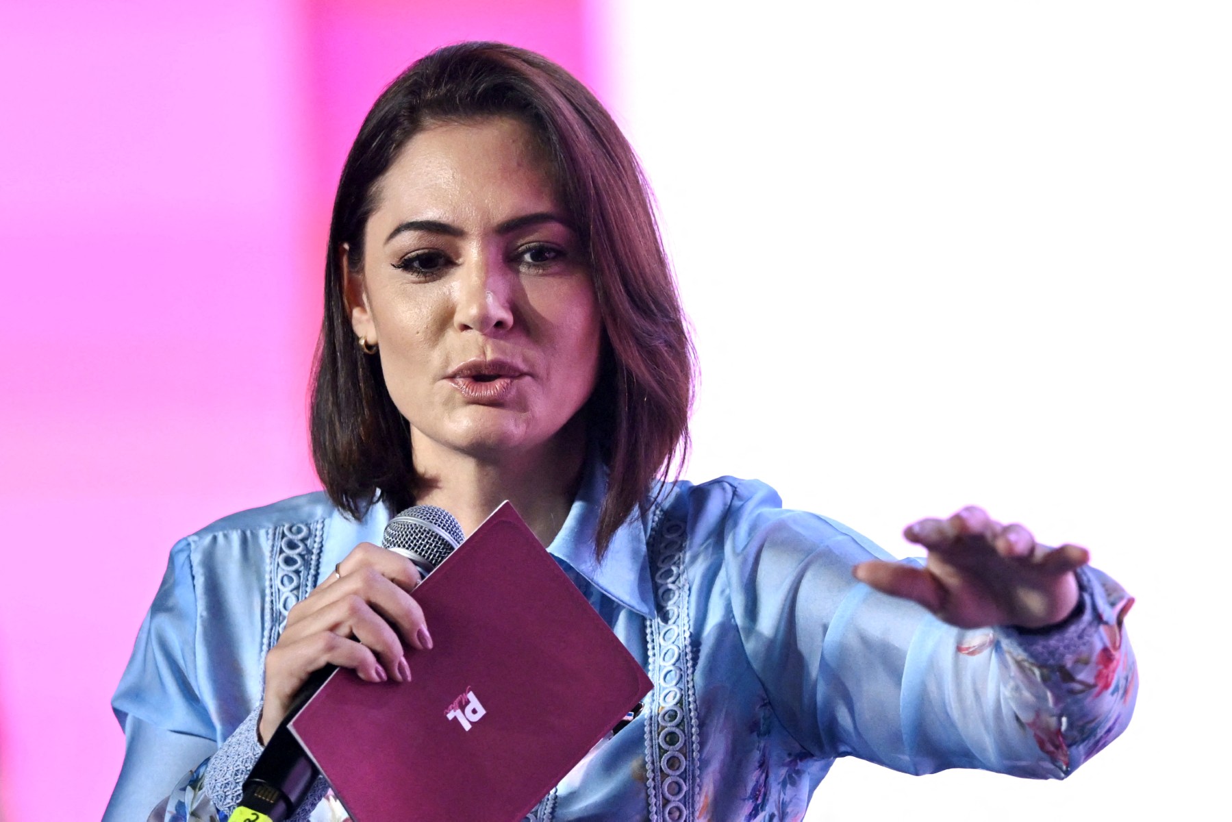 michelle-declara-apoio-a-andre-mendonca-em-meio-a-crise-no-stf