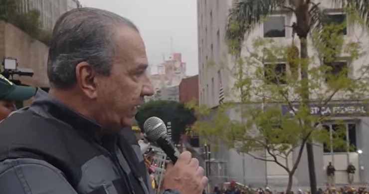 malafaia-critica-cury-e-aponta-erro-de-flavio-bolsonaro