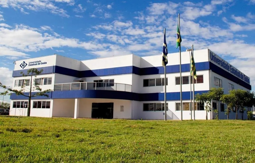 ueg-oferece-4,3-mil-vagas-em-35-cursos-no-vestibular-2027/1