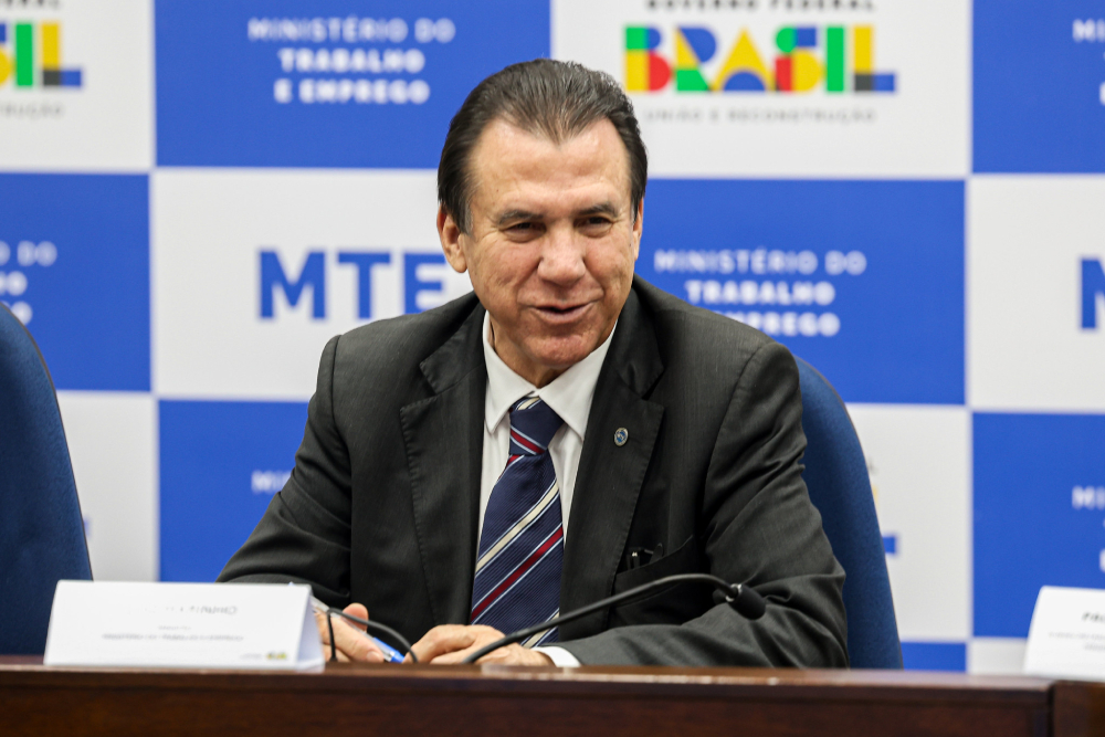 luiz-marinho-assina-pacto-por-trabalho-decente-na-construcao-civil