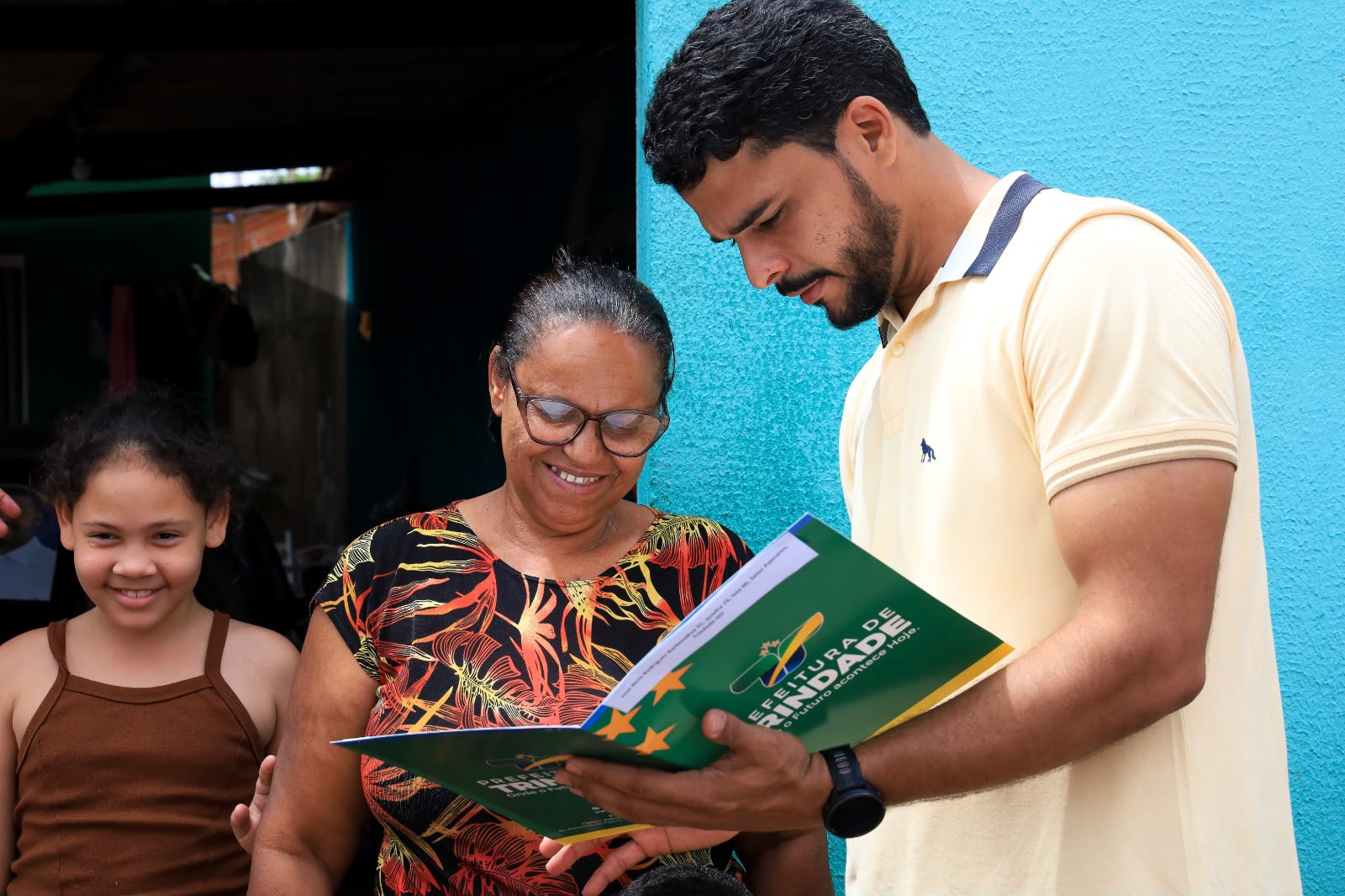 moradores-do-setor-palmares-recebem-escrituras-em-trindade