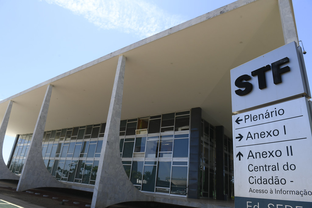 datafolha:-76%-afirmam-que-ha-poder-excessivo-no-stf;-maioria-diz-que-nao-mudou-voto-apos-crise