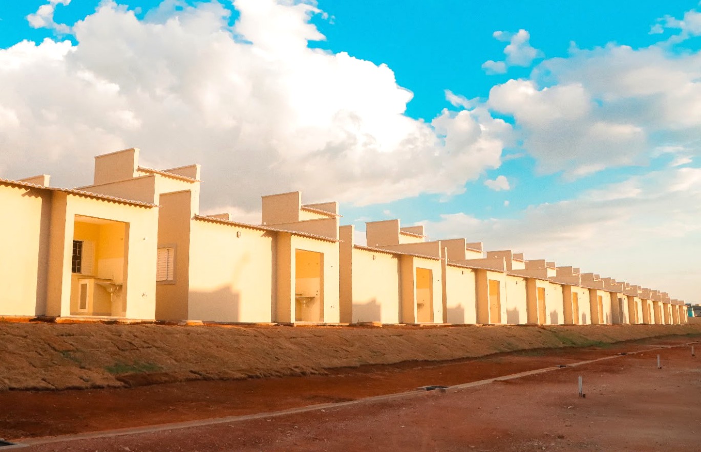 50-familias-recebem-casa-propria-apos-anos-de-espera-em-senador-canedo