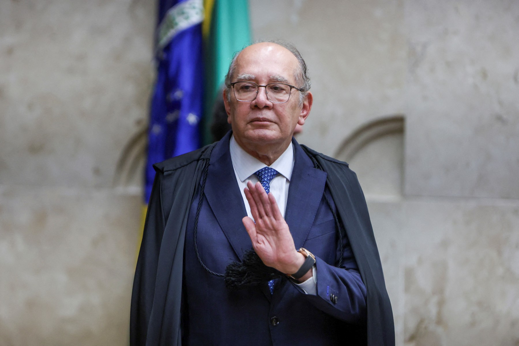 gilmar-pede-a-fachin-acesso-ao-celular-de-vorcaro-antes-de-julgamento-de-moraes
