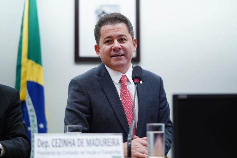 pedido-da-pf-sobre-cezinha-de-madureira-cita-‘comercializacao-de-influencia’-junto-a-stf,-stj-e-tse