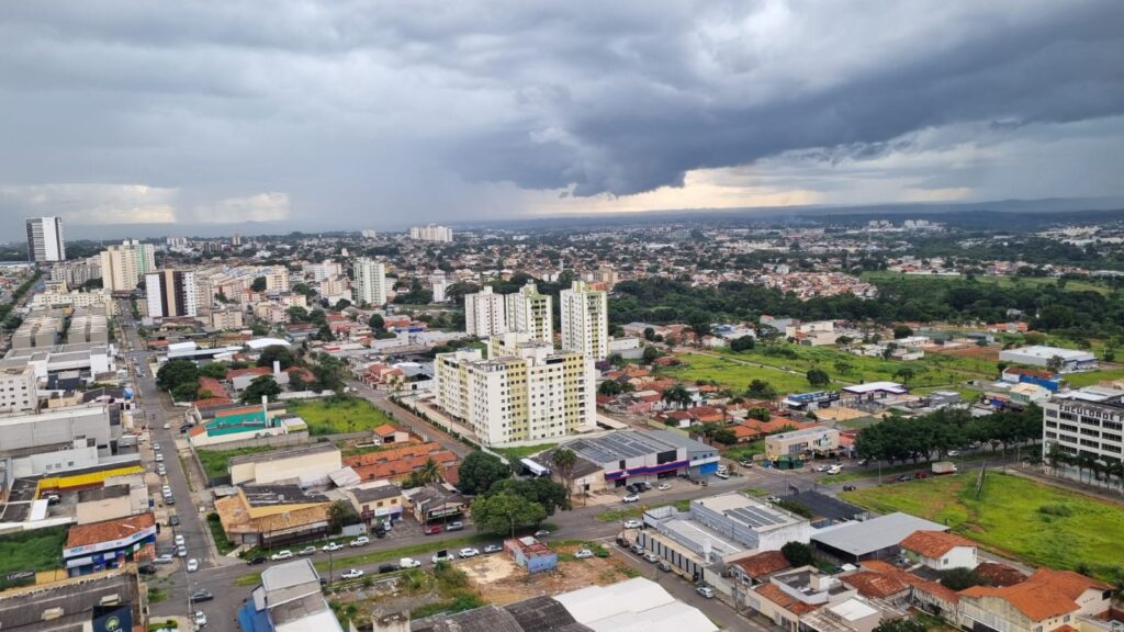 Calor atinge 40°C em Goiás nesta semana com alerta para chuvas isoladas